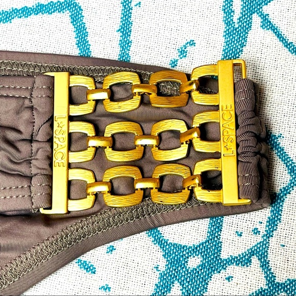 L*SPACE Jet Setter Gold Chain Side Hipster Bikini Bottom in Taupe Size Small - Picture 4 of 7